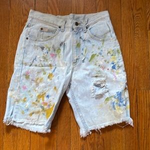 Men’s Cutoff Lee Shorts Size 32